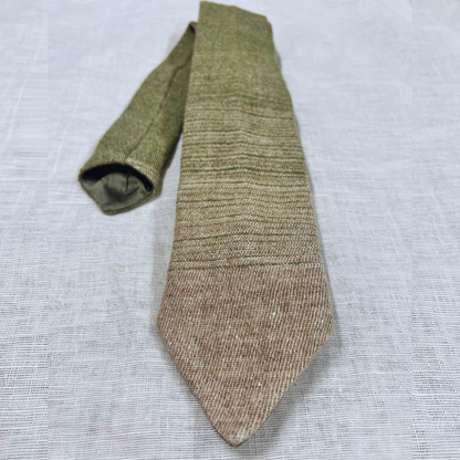 The Fiadh Tie (pronounced "Fee-ah")